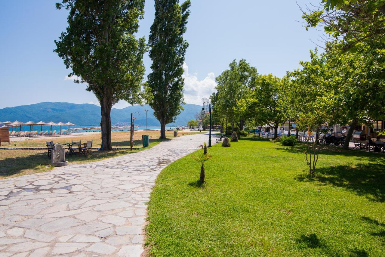 Villa Alexandra Sun Неа-Врасна Екстер'єр фото